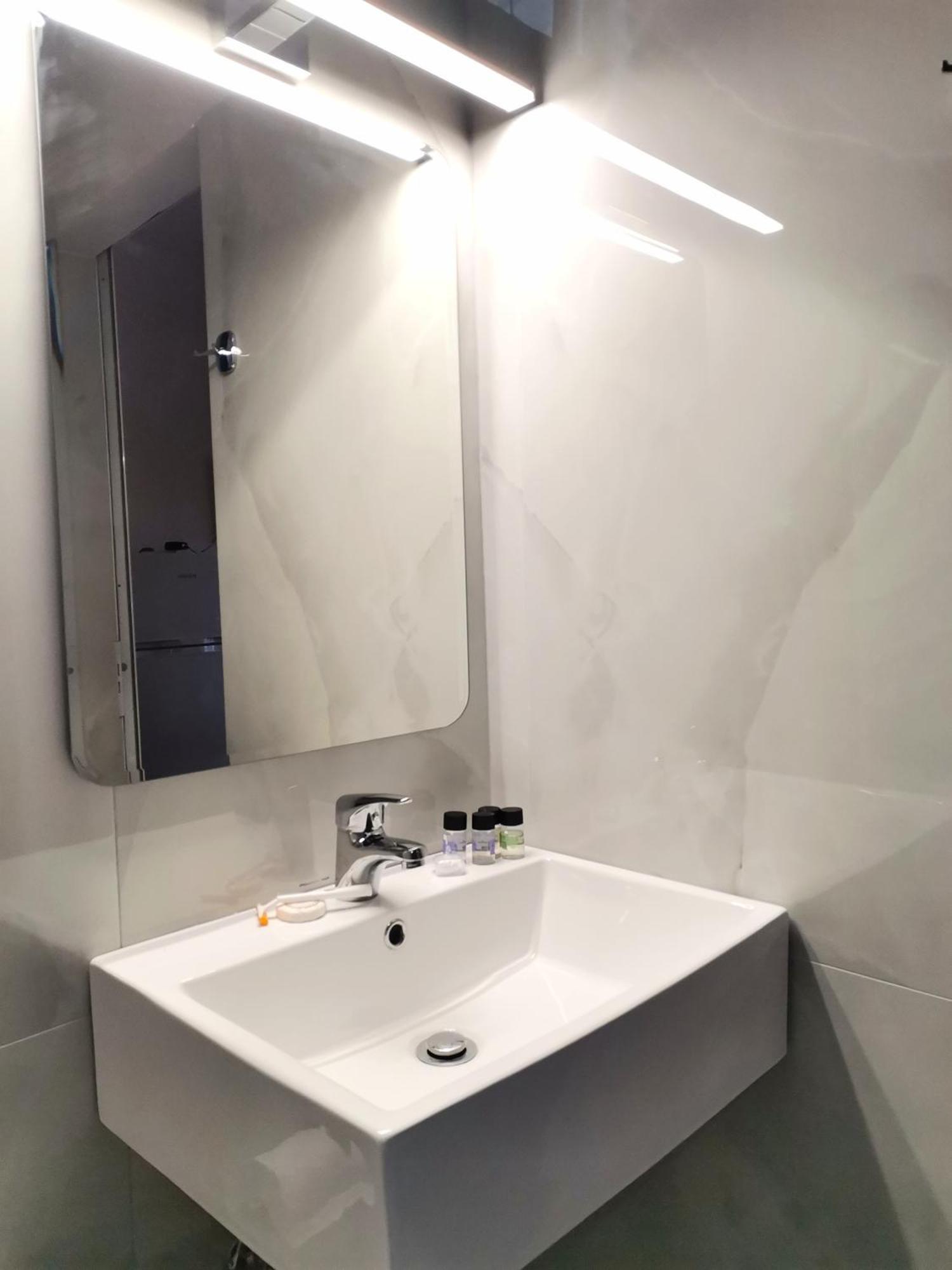 כריסי אמודיה Studios Lia Adults Only -Fully Renovated מראה חיצוני תמונה