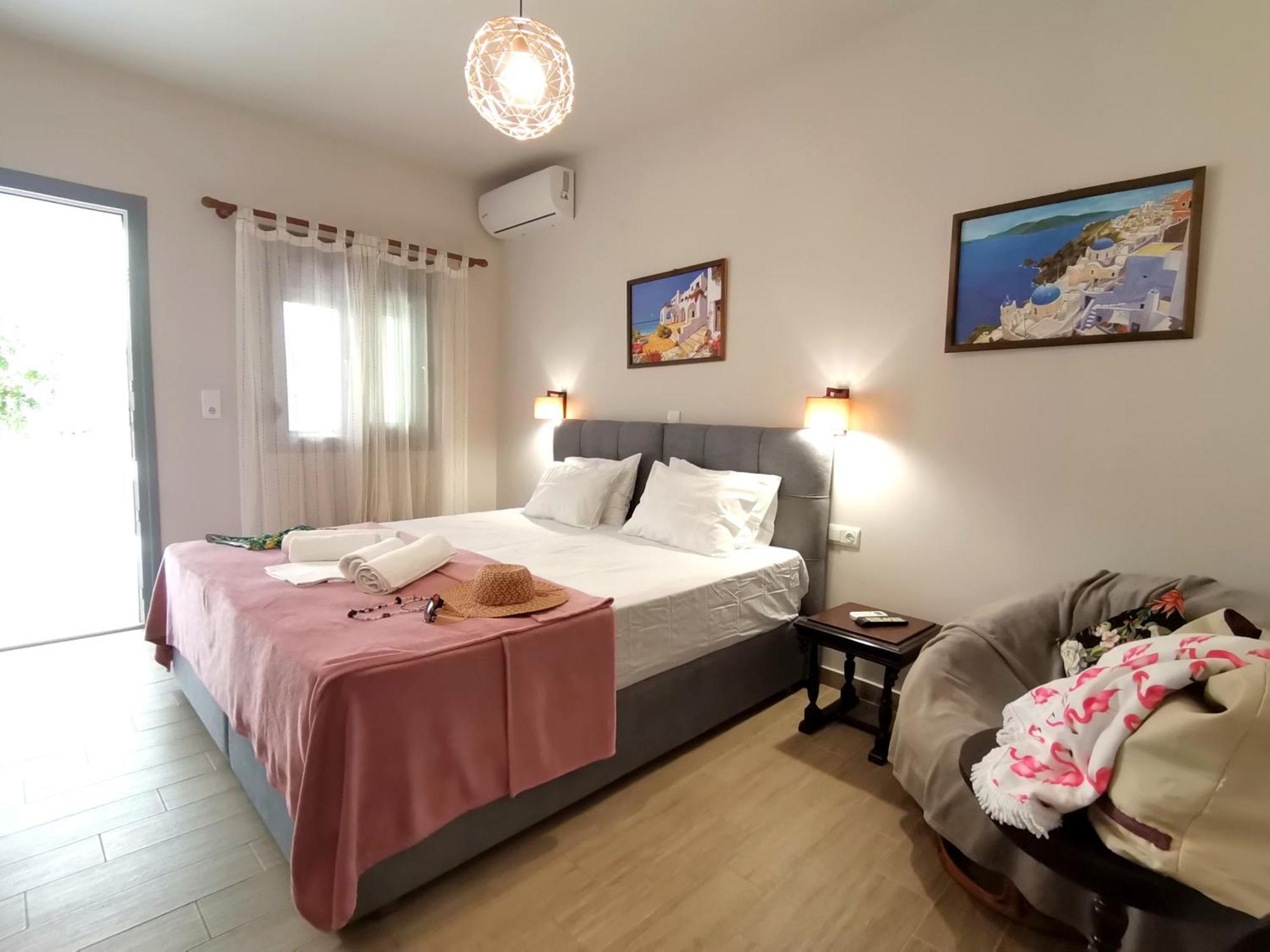 כריסי אמודיה Studios Lia Adults Only -Fully Renovated מראה חיצוני תמונה