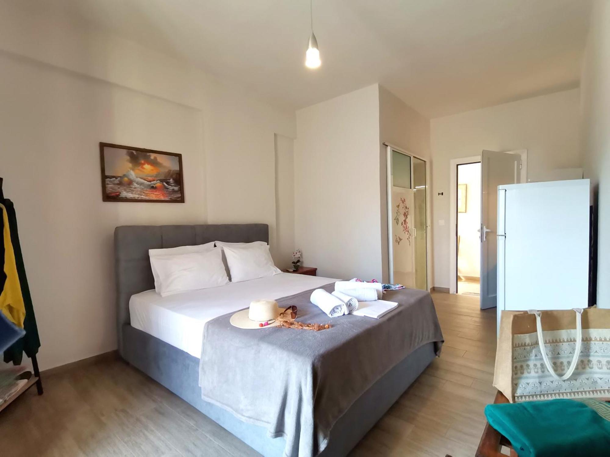 כריסי אמודיה Studios Lia Adults Only -Fully Renovated מראה חיצוני תמונה
